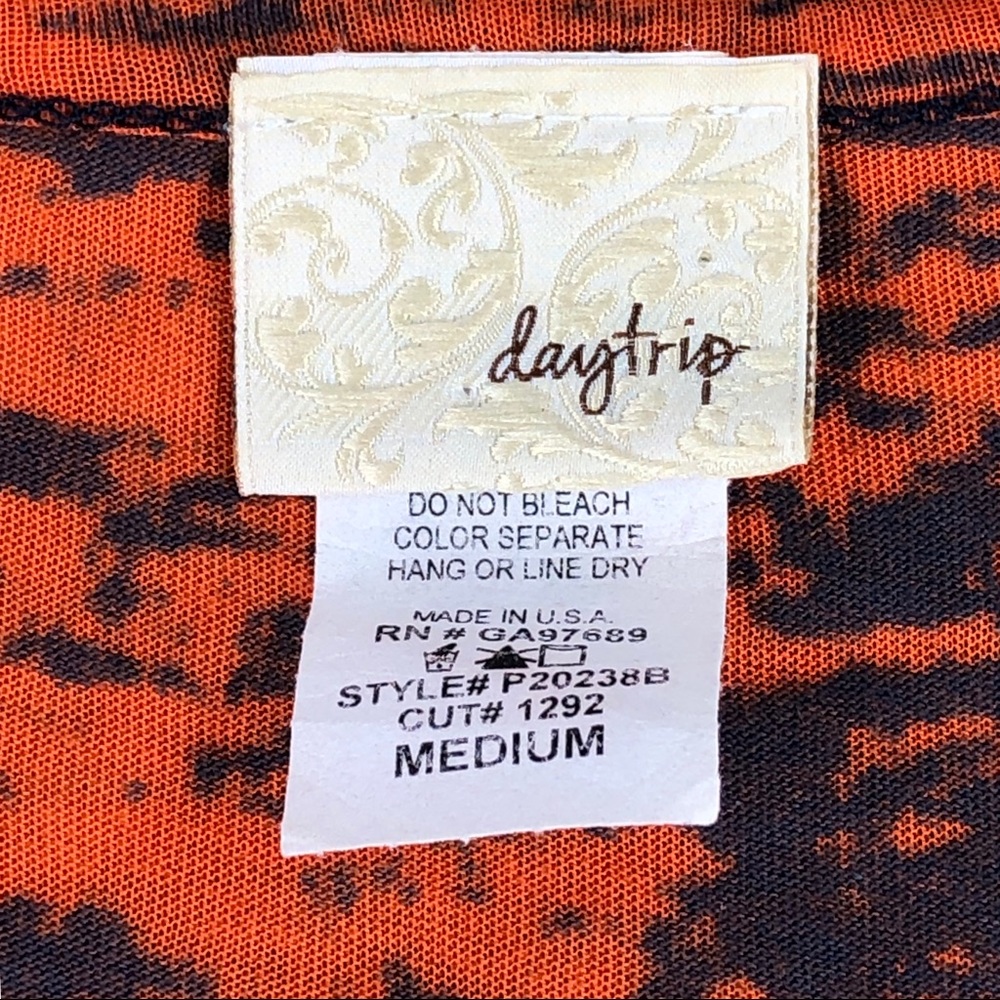 BUCKLE DAYTRIP | Orange Embellished Burnout Top - Picture 4 of 6